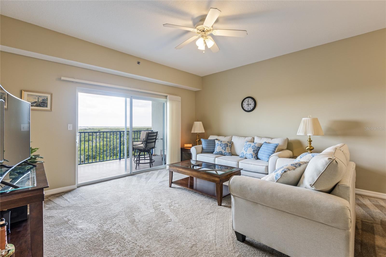 Image 7 of 53 For 5300 Atlantic Avenue 9-505