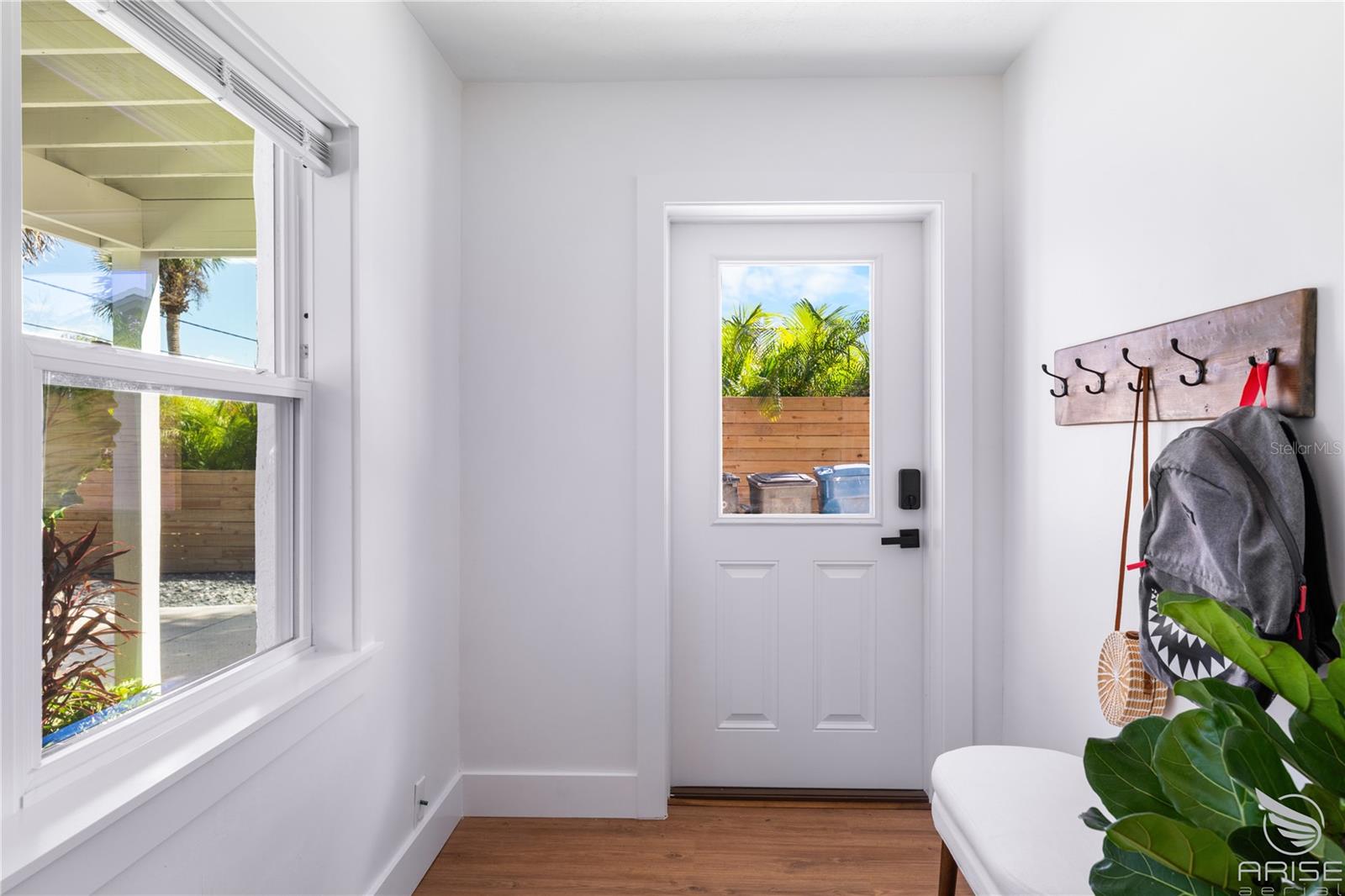 Image 12 of 75 For 4640 Saxon Drive