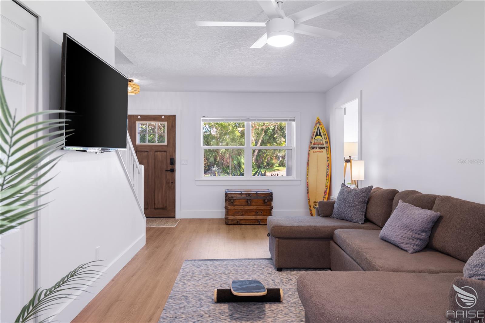 Image 35 of 75 For 4640 Saxon Drive