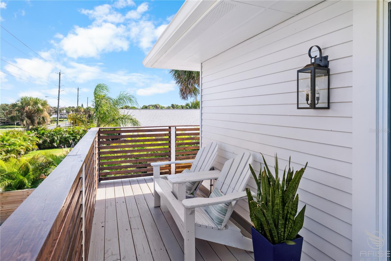 Image 54 of 75 For 4640 Saxon Drive