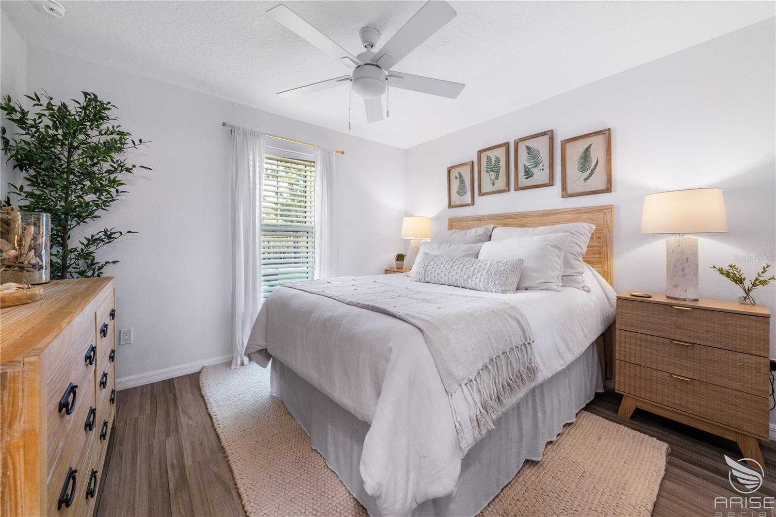 Image 66 of 75 For 4640 Saxon Drive