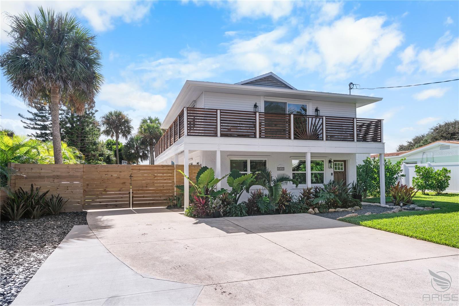 Image 70 of 75 For 4640 Saxon Drive