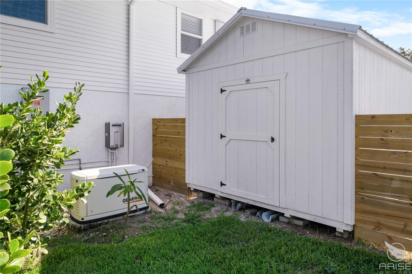 Image 72 of 75 For 4640 Saxon Drive