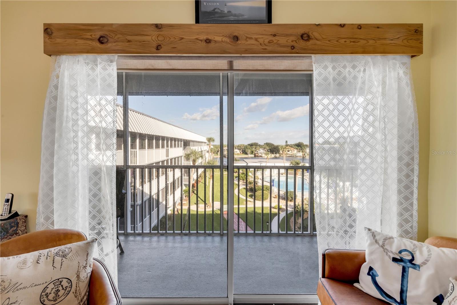 Image 14 of 57 For 315 Causeway  C401