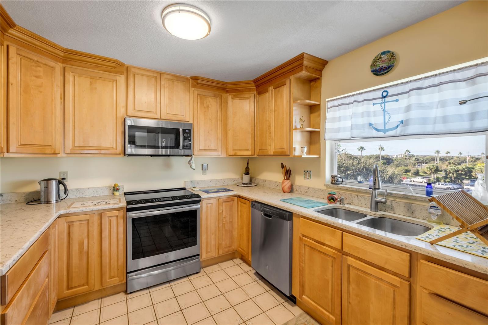 Image 23 of 57 For 315 Causeway  C401