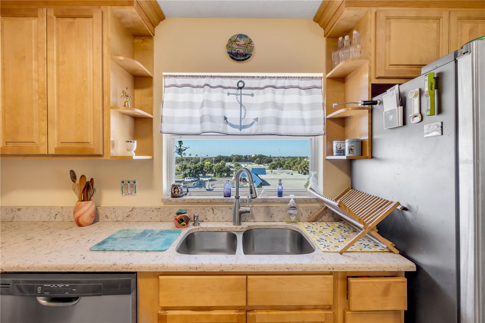 Image 4 of 57 For 315 Causeway  C401