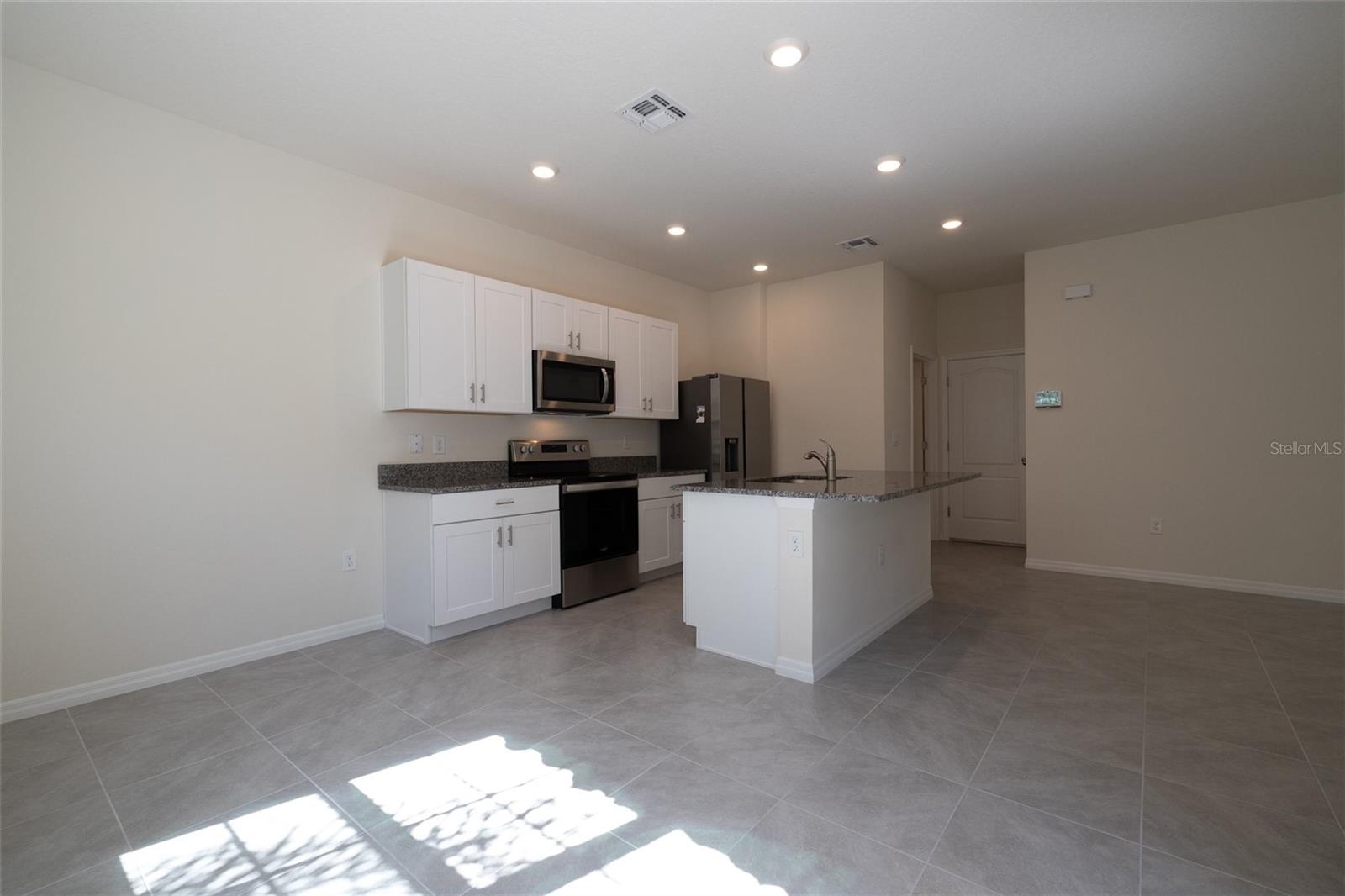Image 13 of 35 For 3056 Meleto Boulevard
