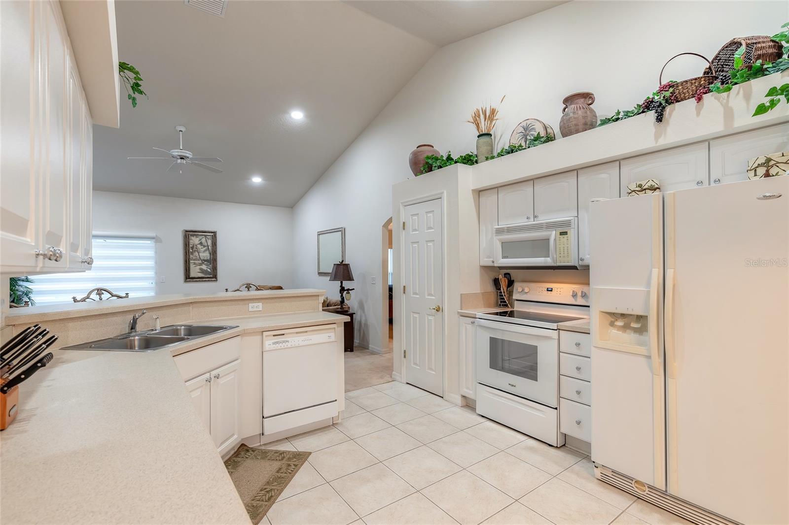 Image 24 of 39 For 5466 Ward Lake Drive