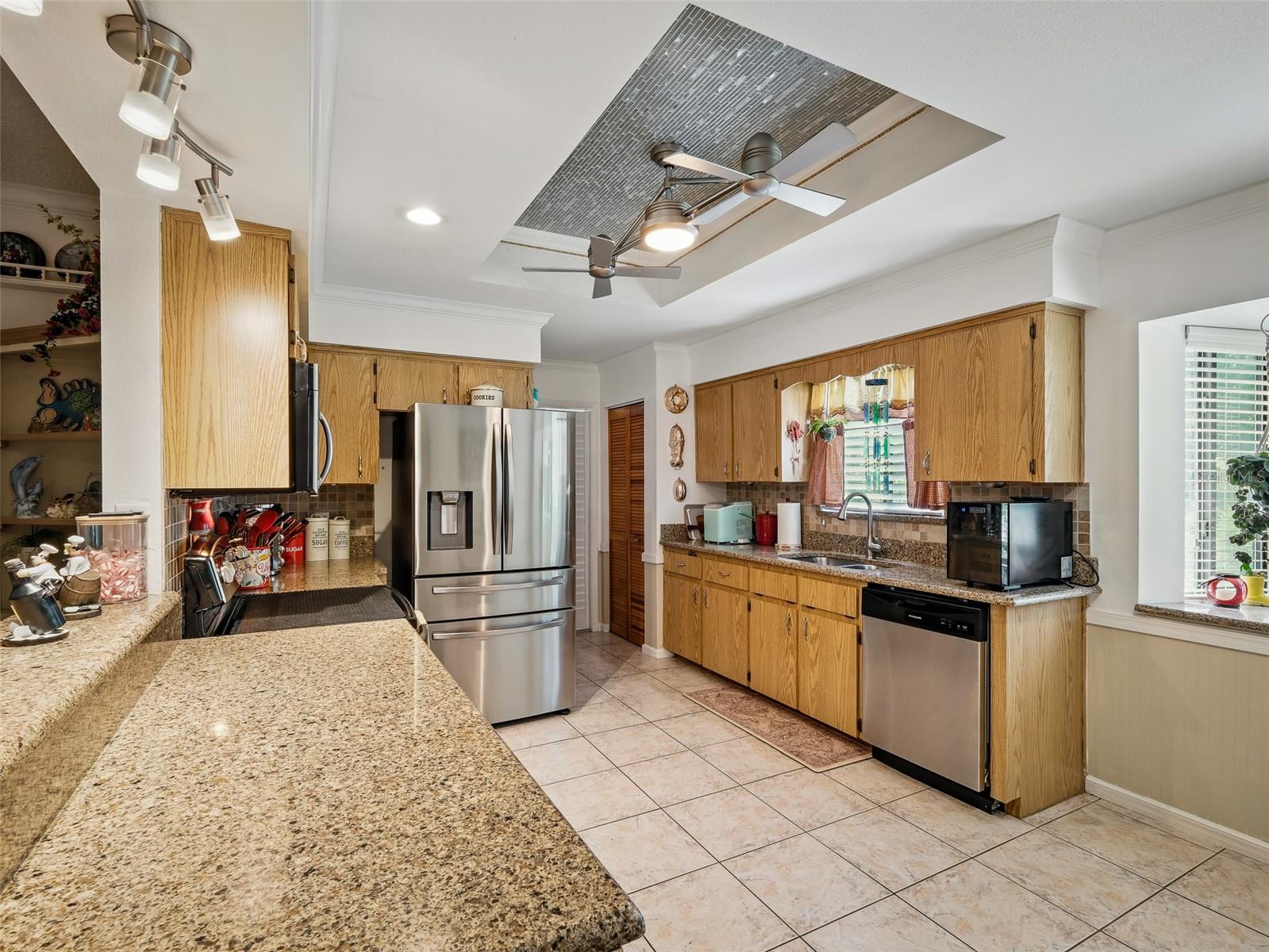 Image 13 of 81 For 1370 Jane Lacey Lane