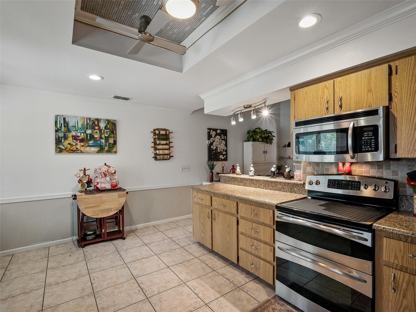 Image 17 of 81 For 1370 Jane Lacey Lane