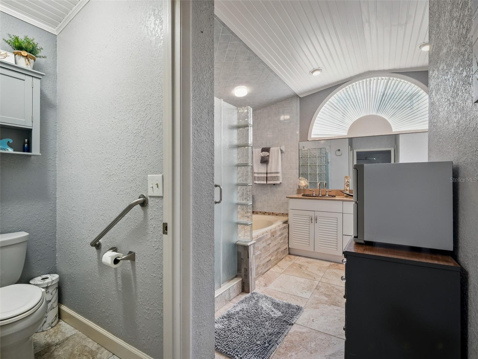 Image 27 of 81 For 1370 Jane Lacey Lane