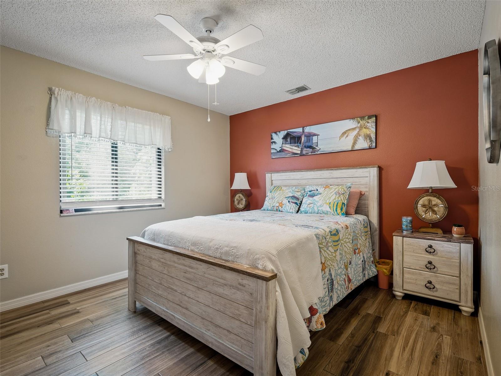 Image 28 of 81 For 1370 Jane Lacey Lane