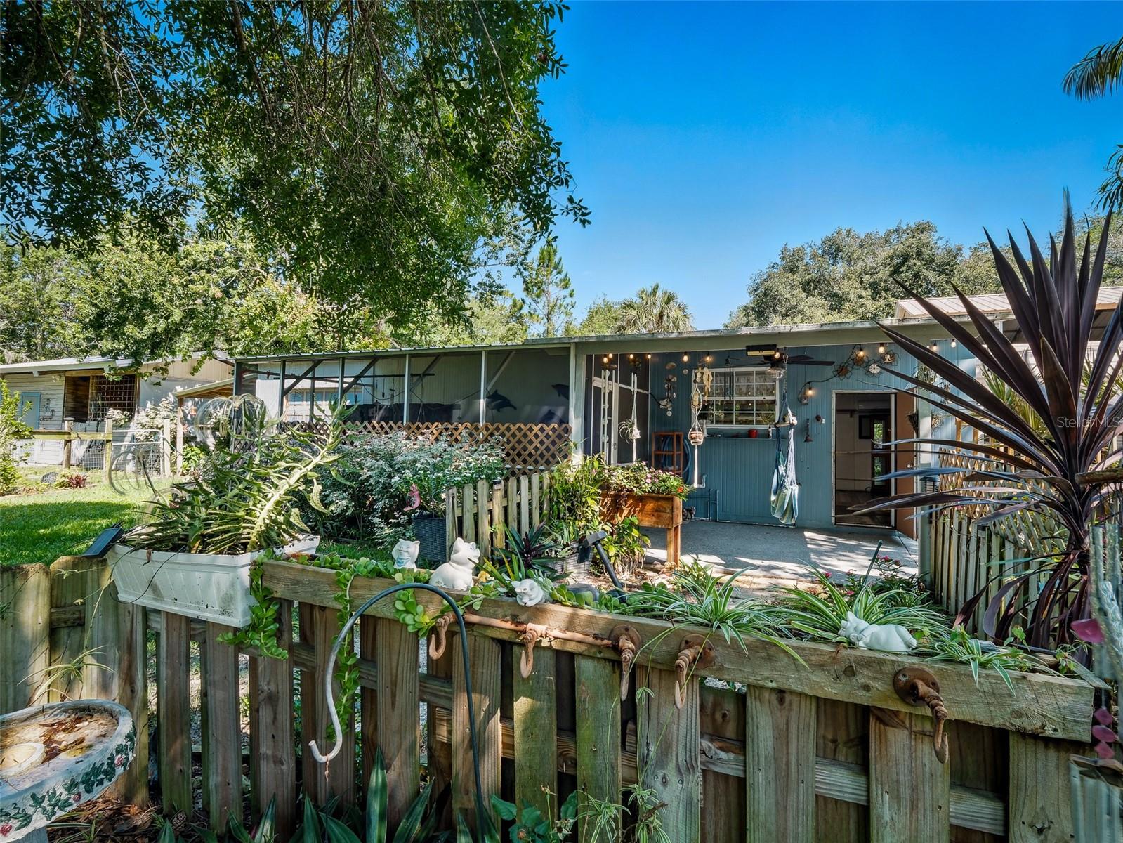 Image 57 of 81 For 1370 Jane Lacey Lane