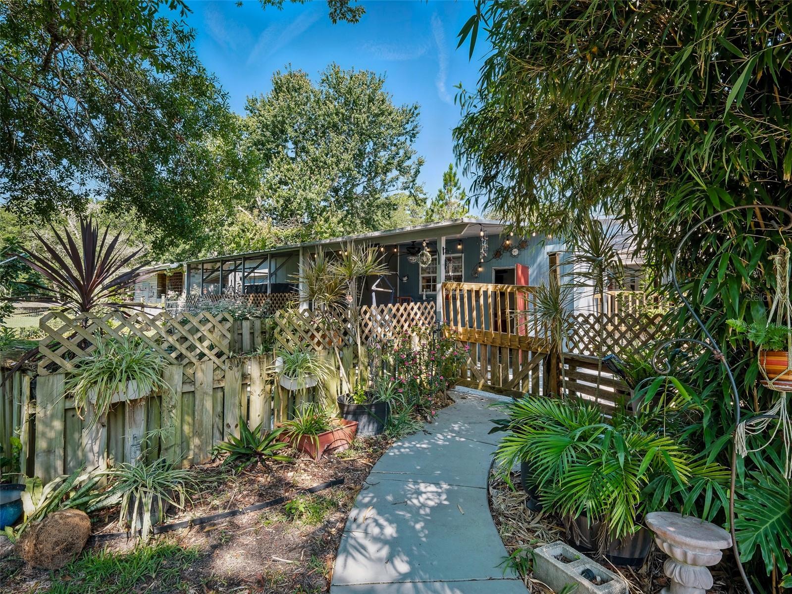 Image 68 of 81 For 1370 Jane Lacey Lane