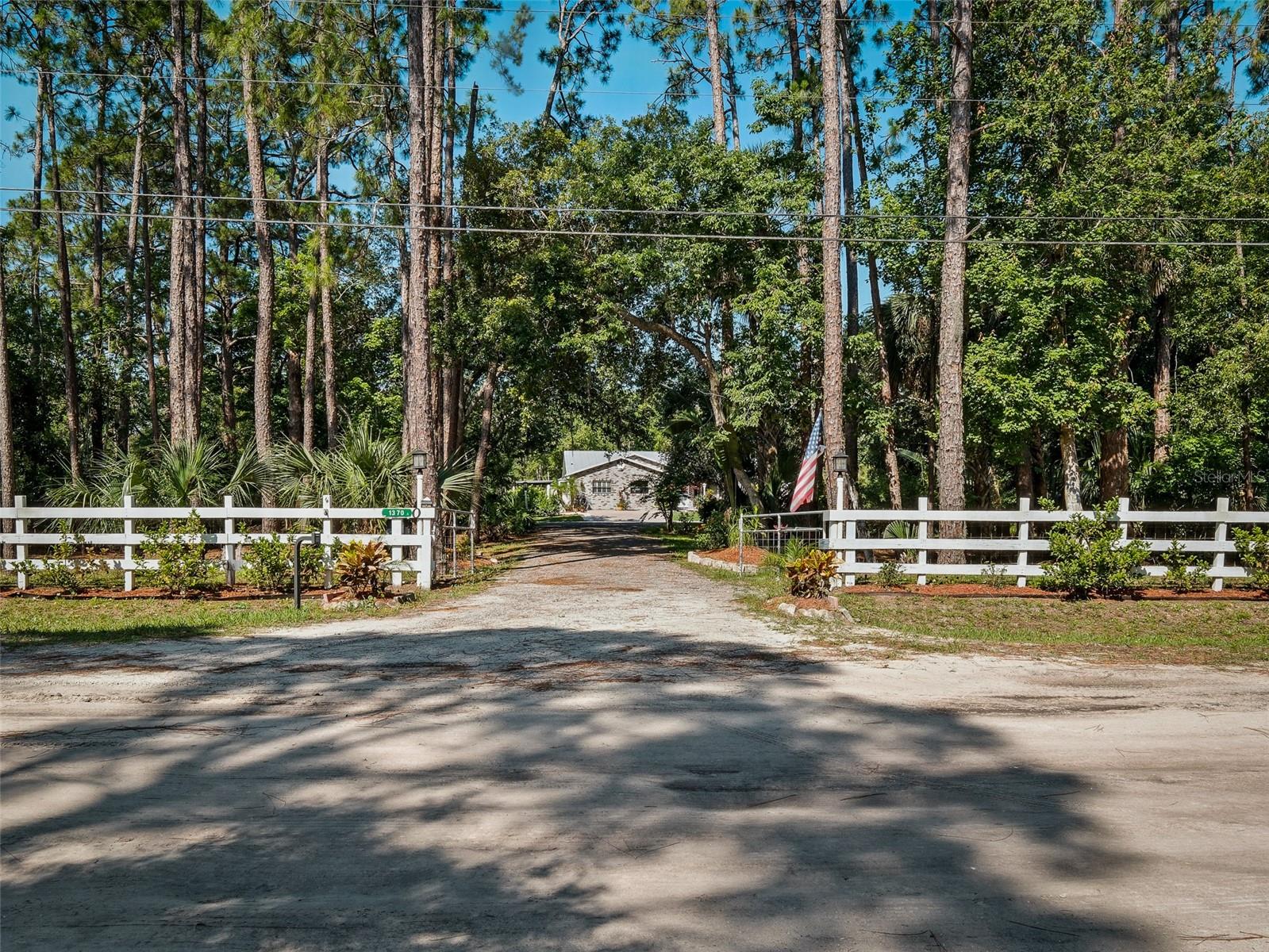 Image 70 of 81 For 1370 Jane Lacey Lane