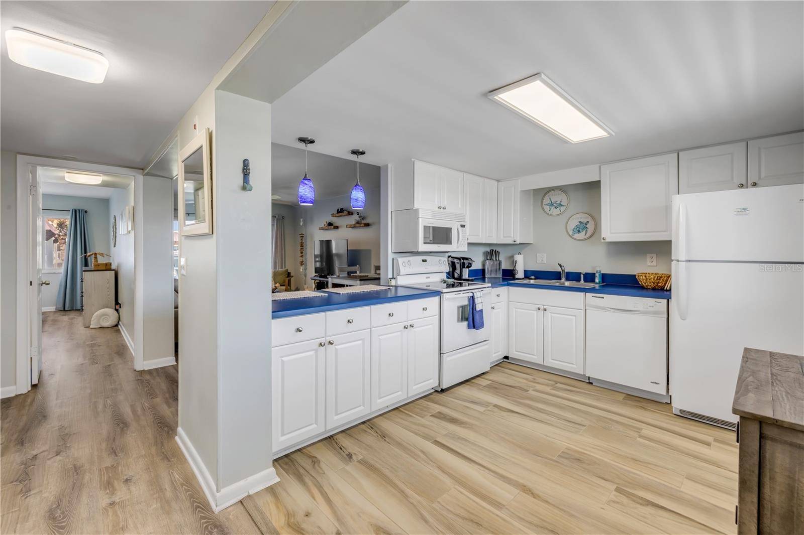 Image 8 of 37 For 3663 Atlantic Avenue 33b