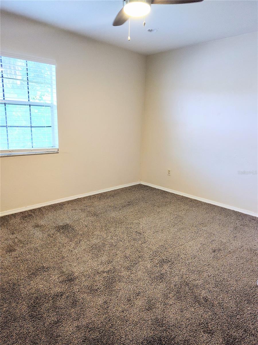 Image 6 of 11 For 175 Yorktowne Drive Ut26
