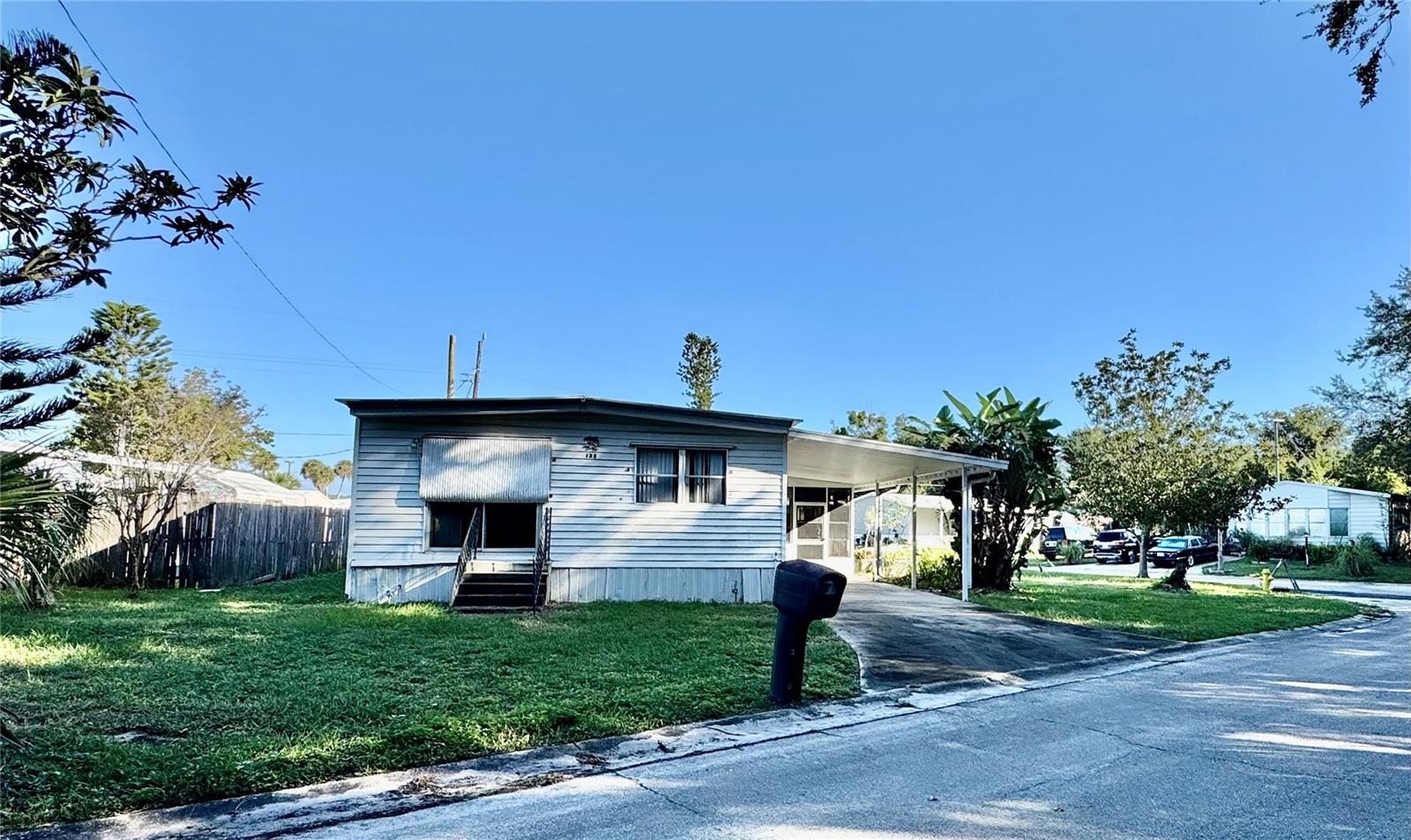 Image 2 of 19 For 135 Oak Street