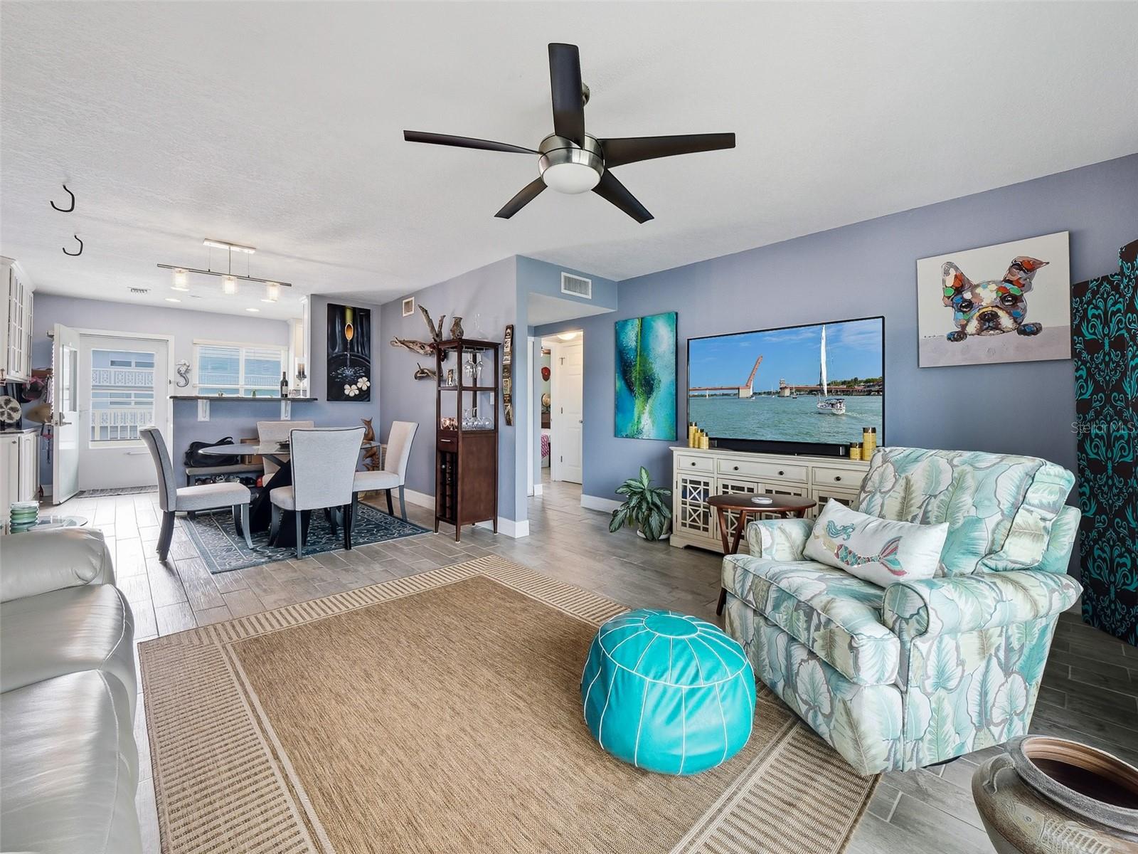 Image 3 of 47 For 335 Causeway  F24