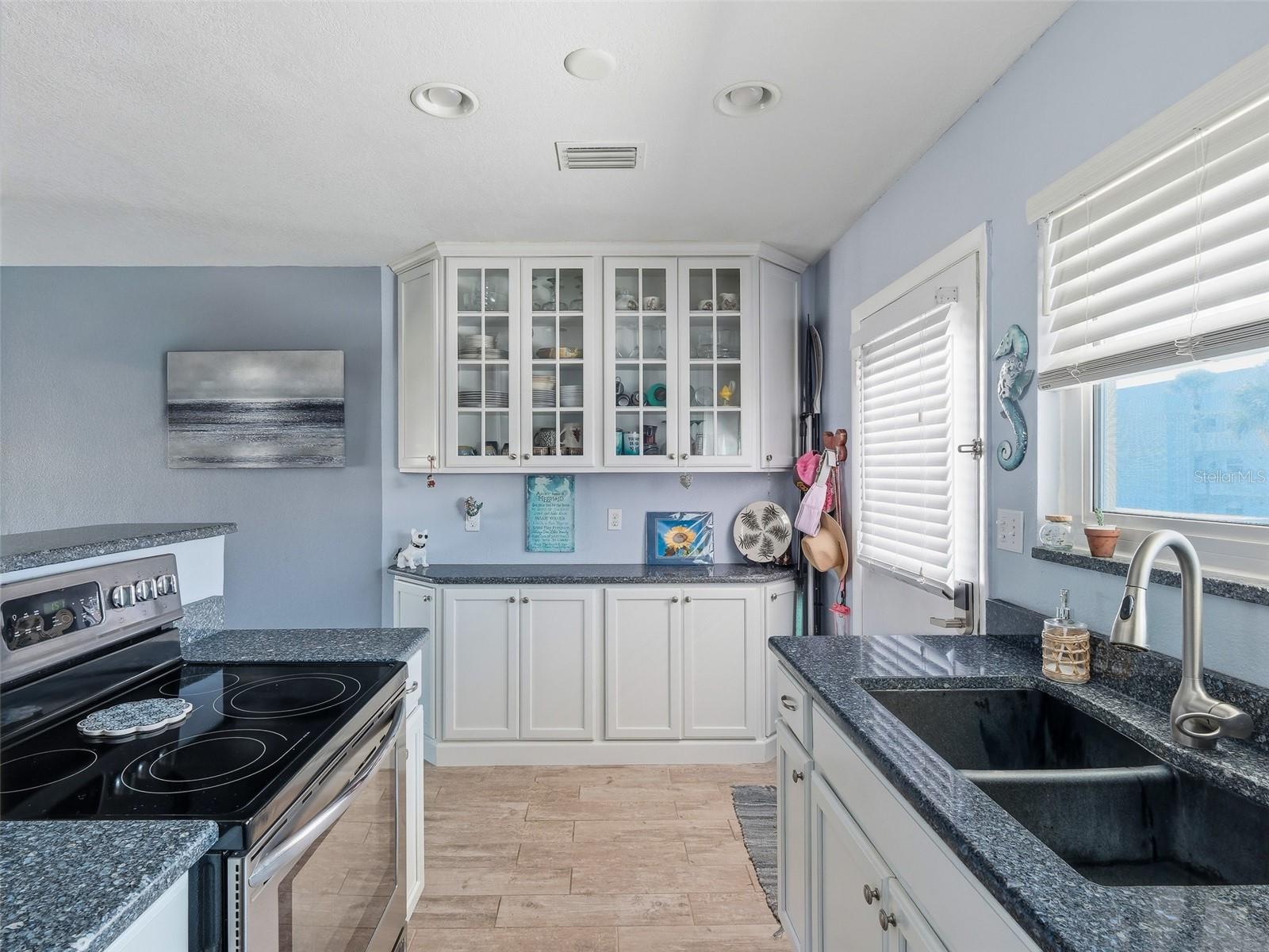 Image 9 of 47 For 335 Causeway  F24