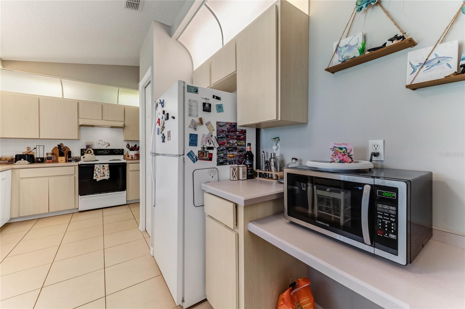 Image 10 of 30 For 3303 Yule Tree Drive