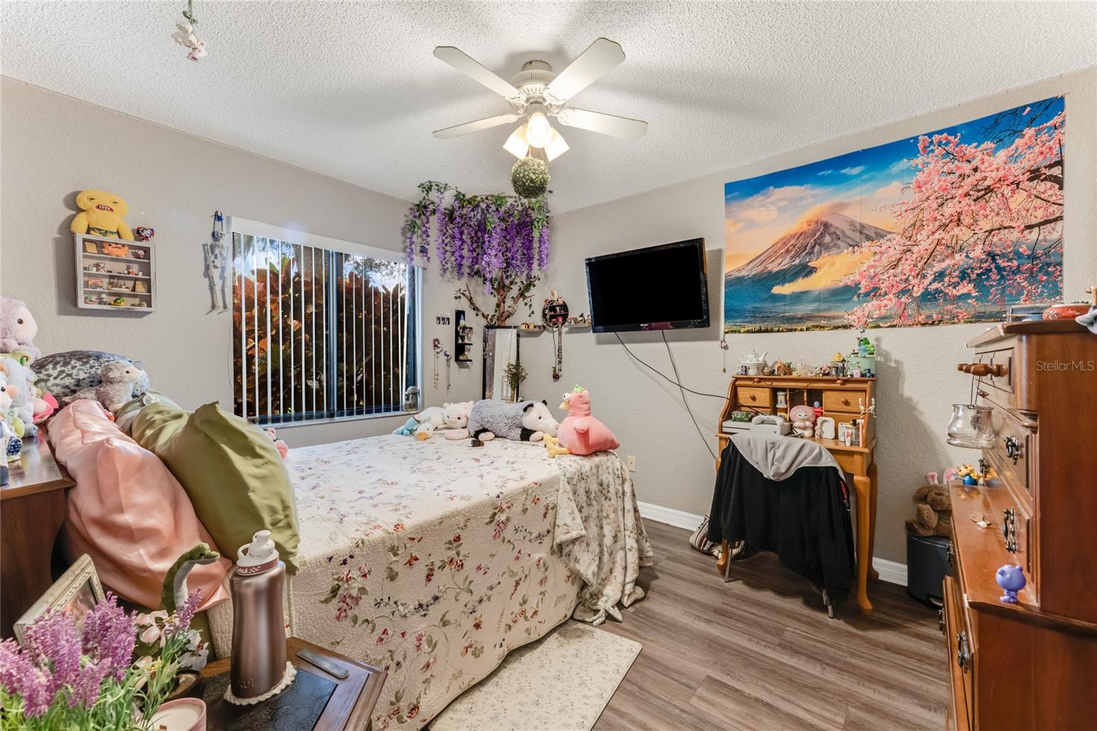 Image 16 of 30 For 3303 Yule Tree Drive