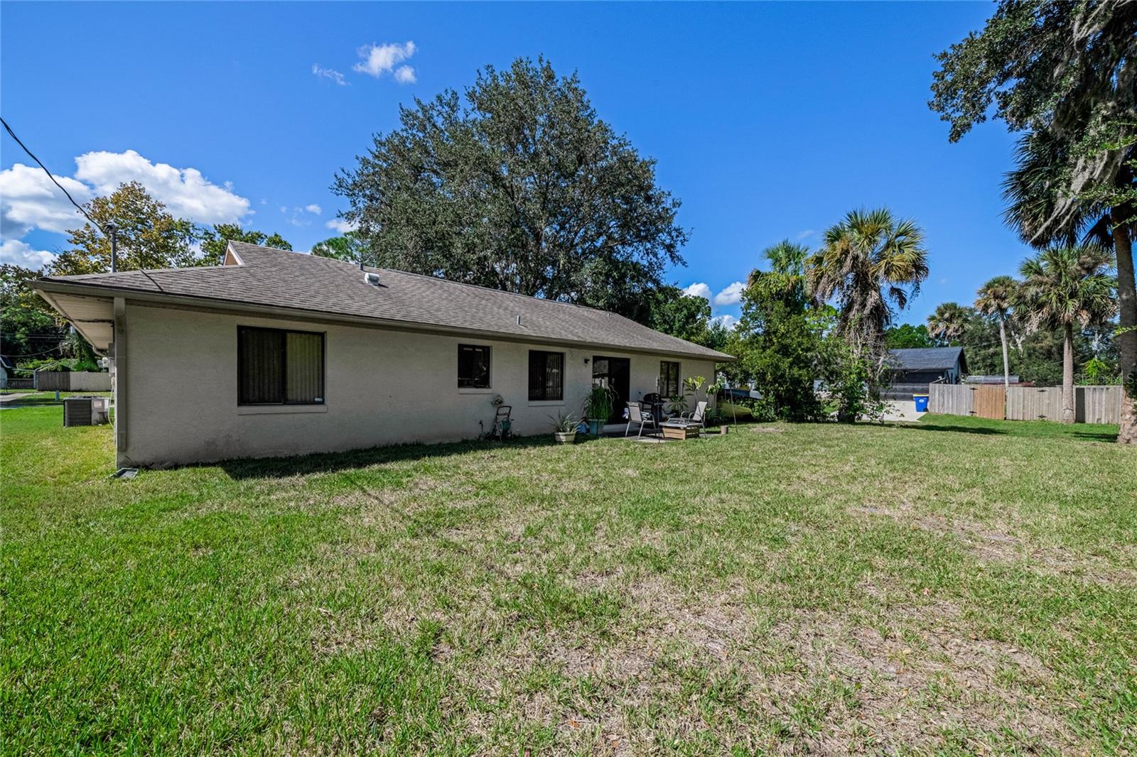 Image 22 of 30 For 3303 Yule Tree Drive