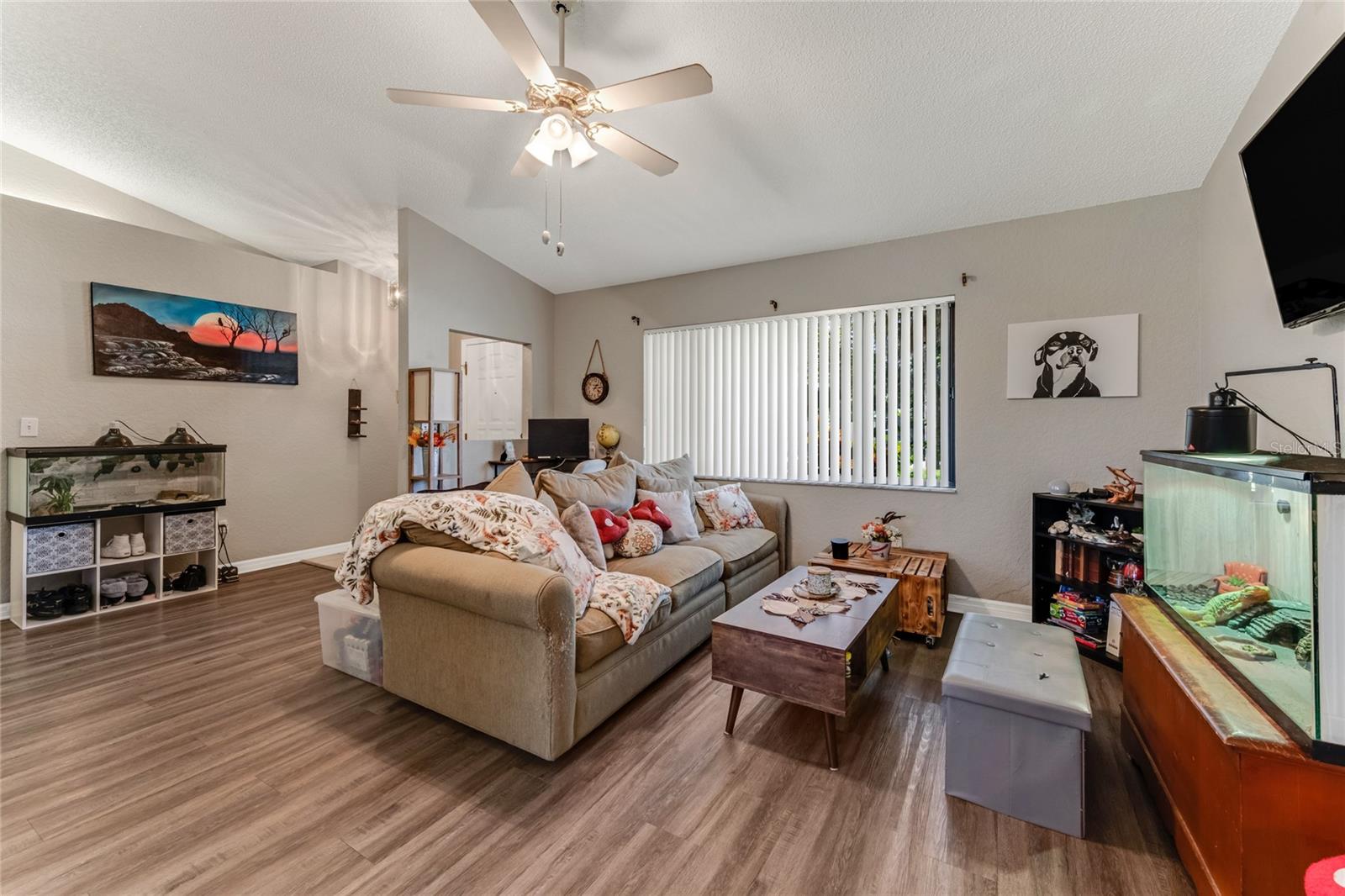 Image 5 of 30 For 3303 Yule Tree Drive