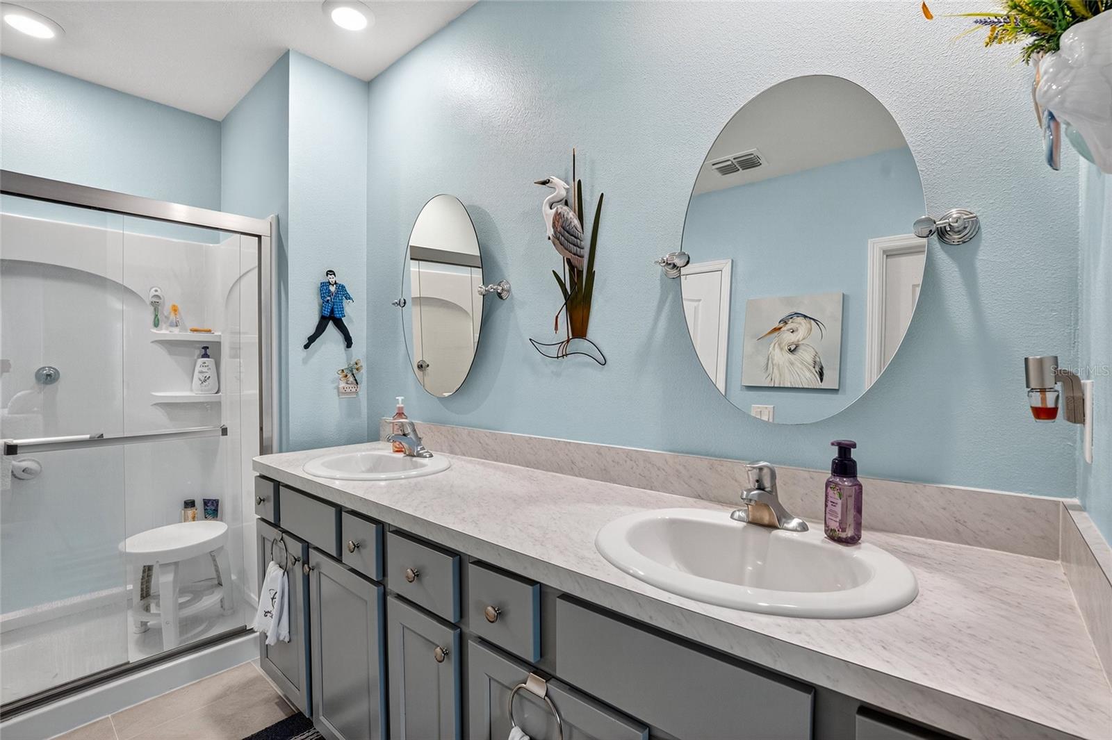 Image 26 of 48 For 120 Old Mill Pond Road