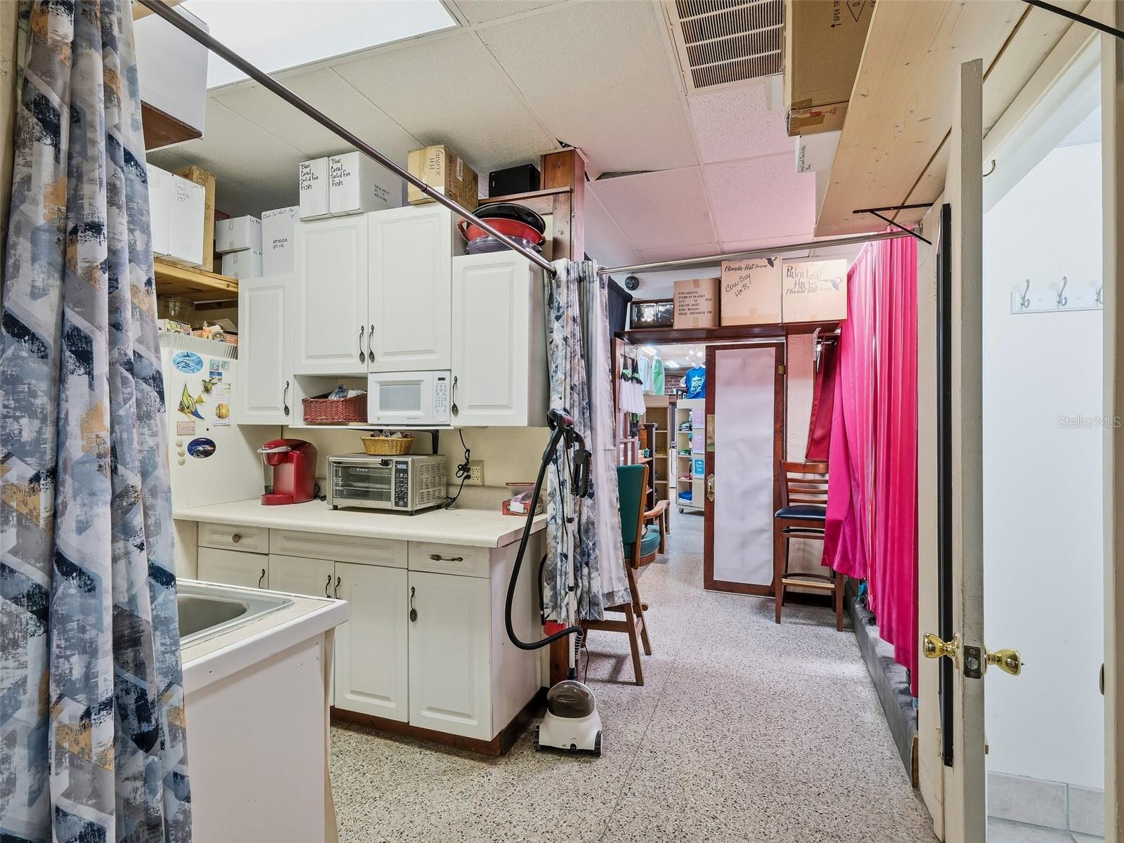 Image 25 of 29 For 415 Flagler Avenue