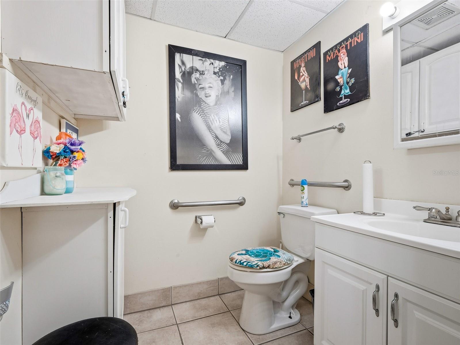 Image 28 of 29 For 415 Flagler Avenue