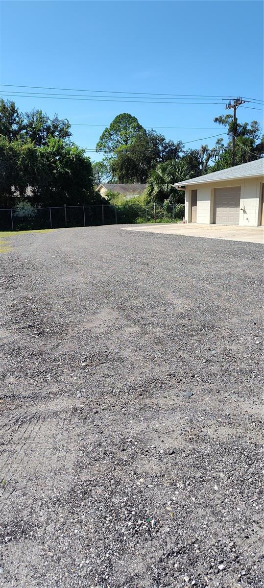 Image 3 of 8 For 2504 Hibiscus Drive