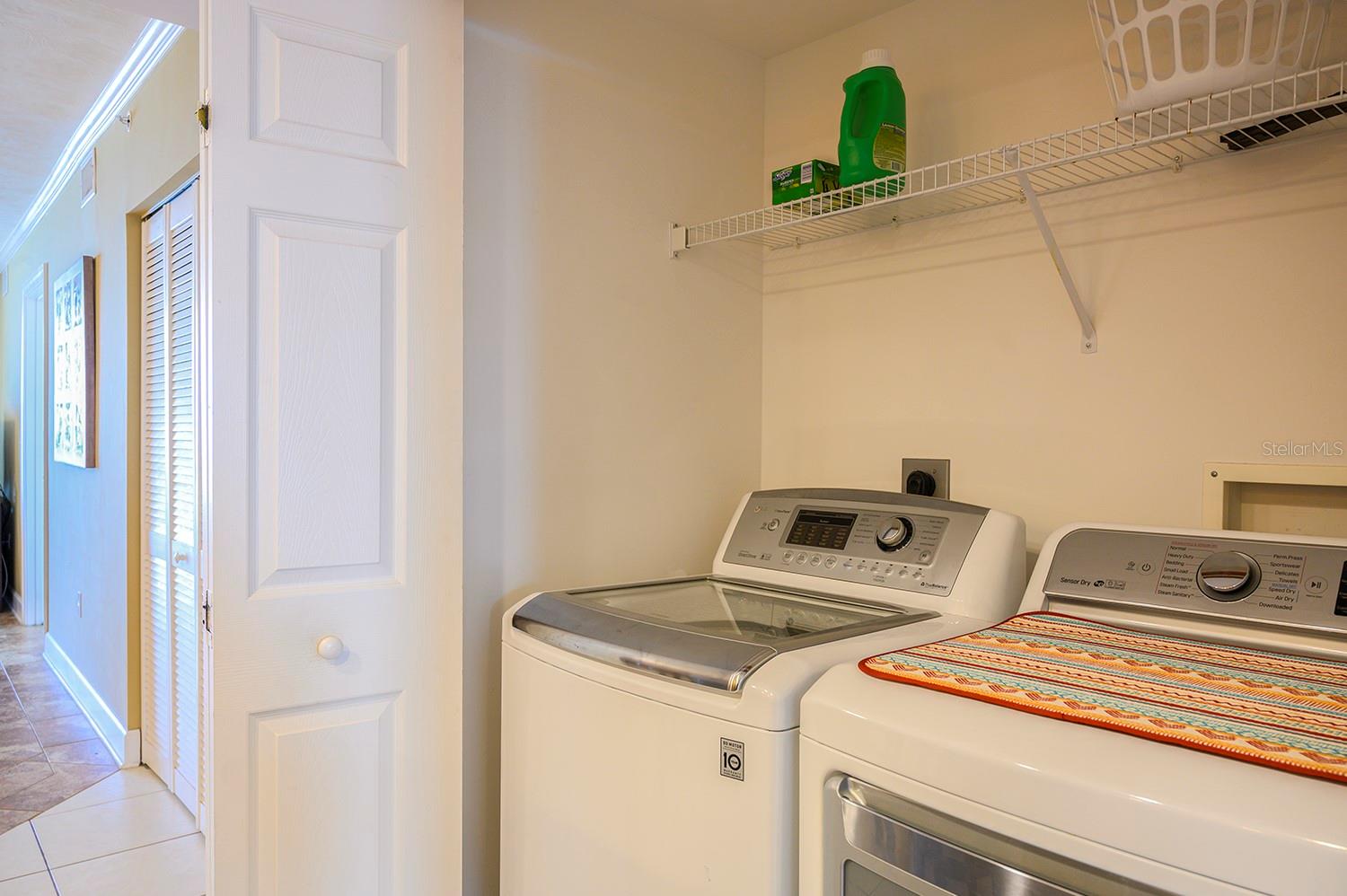 Image 25 of 51 For 3315 Atlantic Avenue 1707