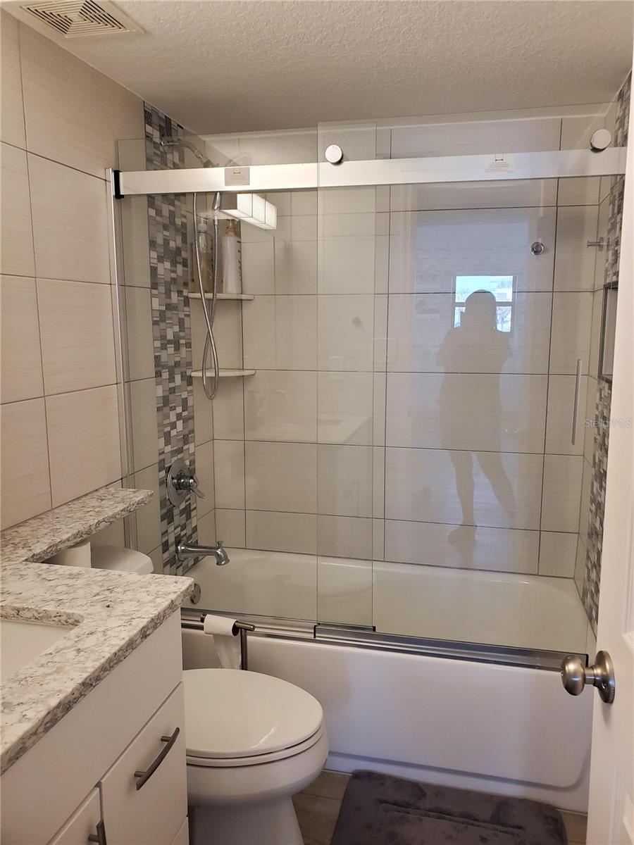 Image 12 of 16 For 1571 Atlantic Avenue 210