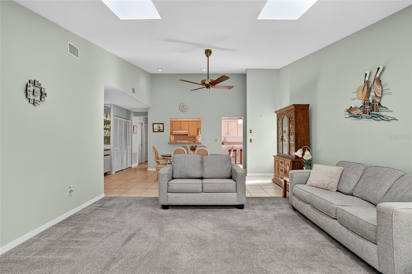 Image 10 of 62 For 148 Bob White Court 1480