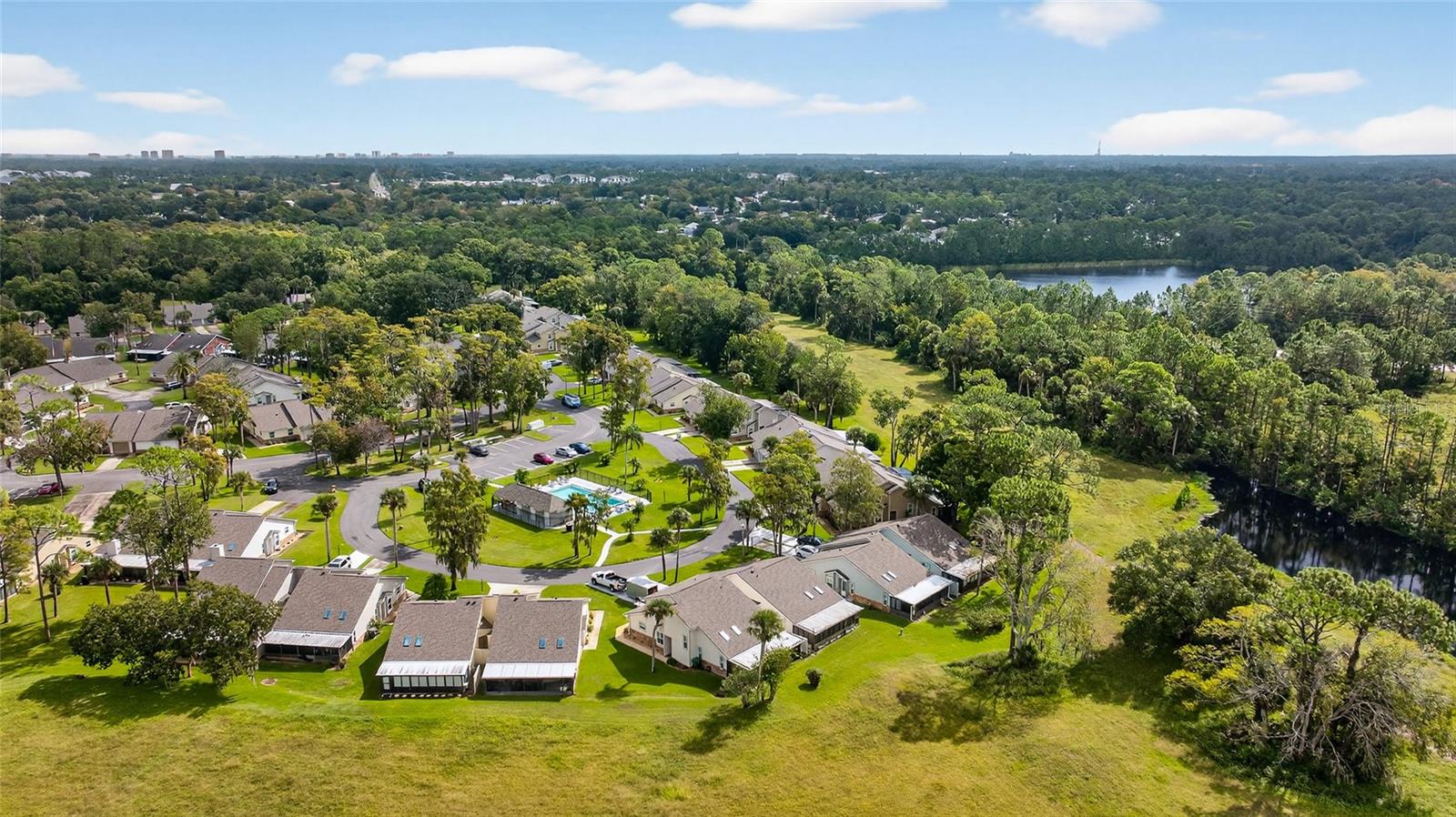 Image 47 of 62 For 148 Bob White Court 1480