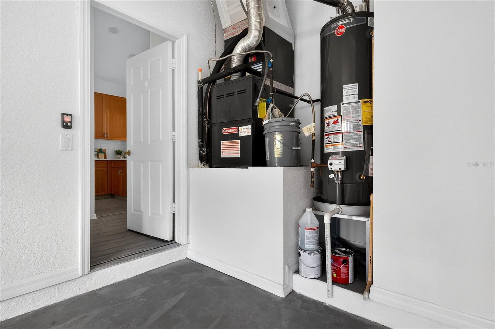 Image 30 of 35 For 791 Wolf Creek Street