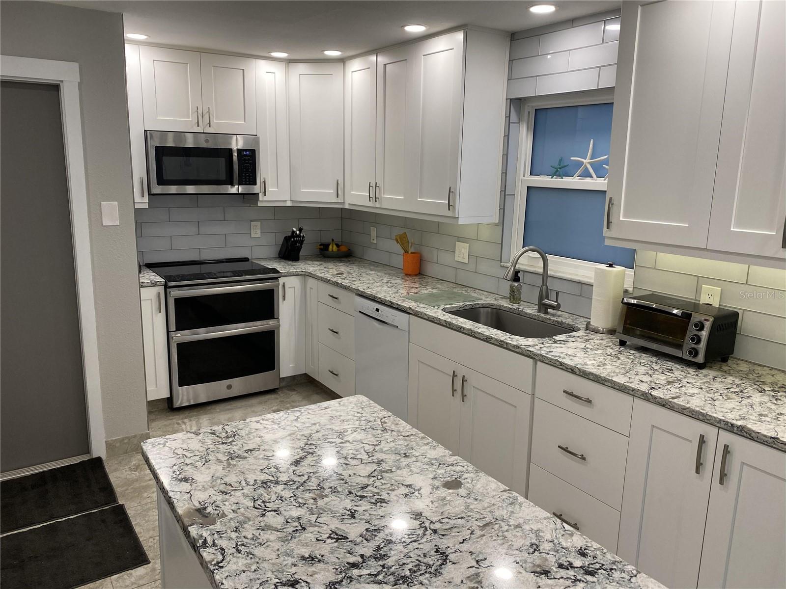 Image 12 of 14 For 1571 Atlantic Avenue 108