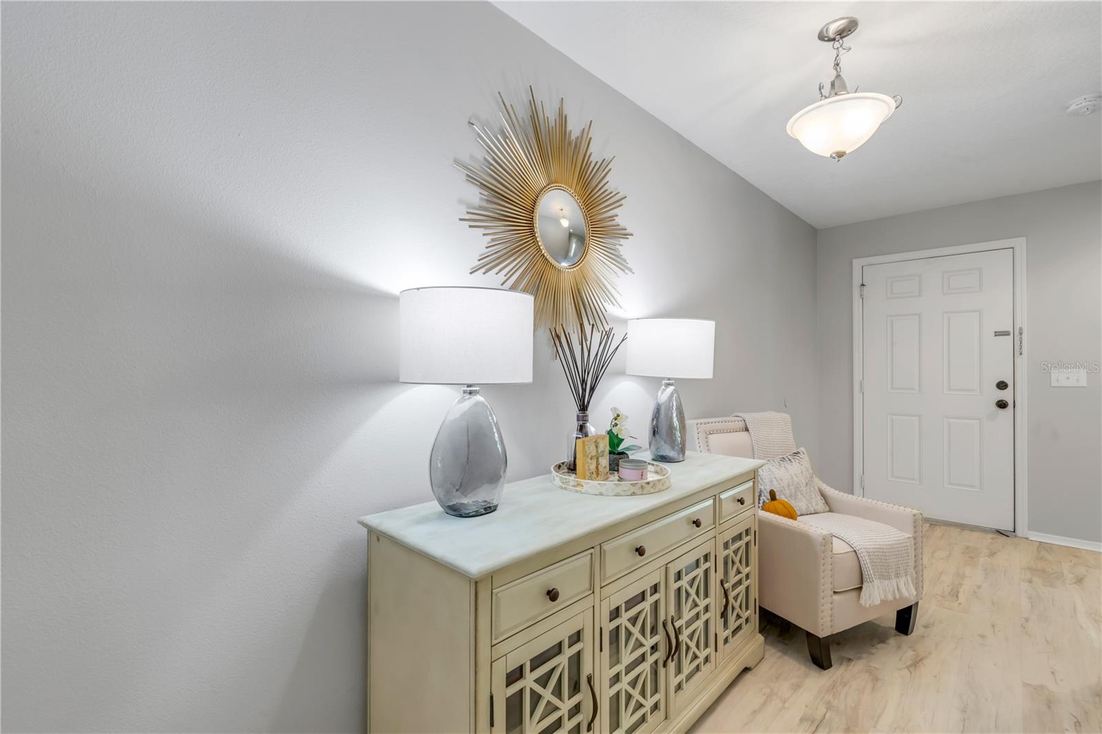 Image 7 of 39 For 550 Aeolian Drive