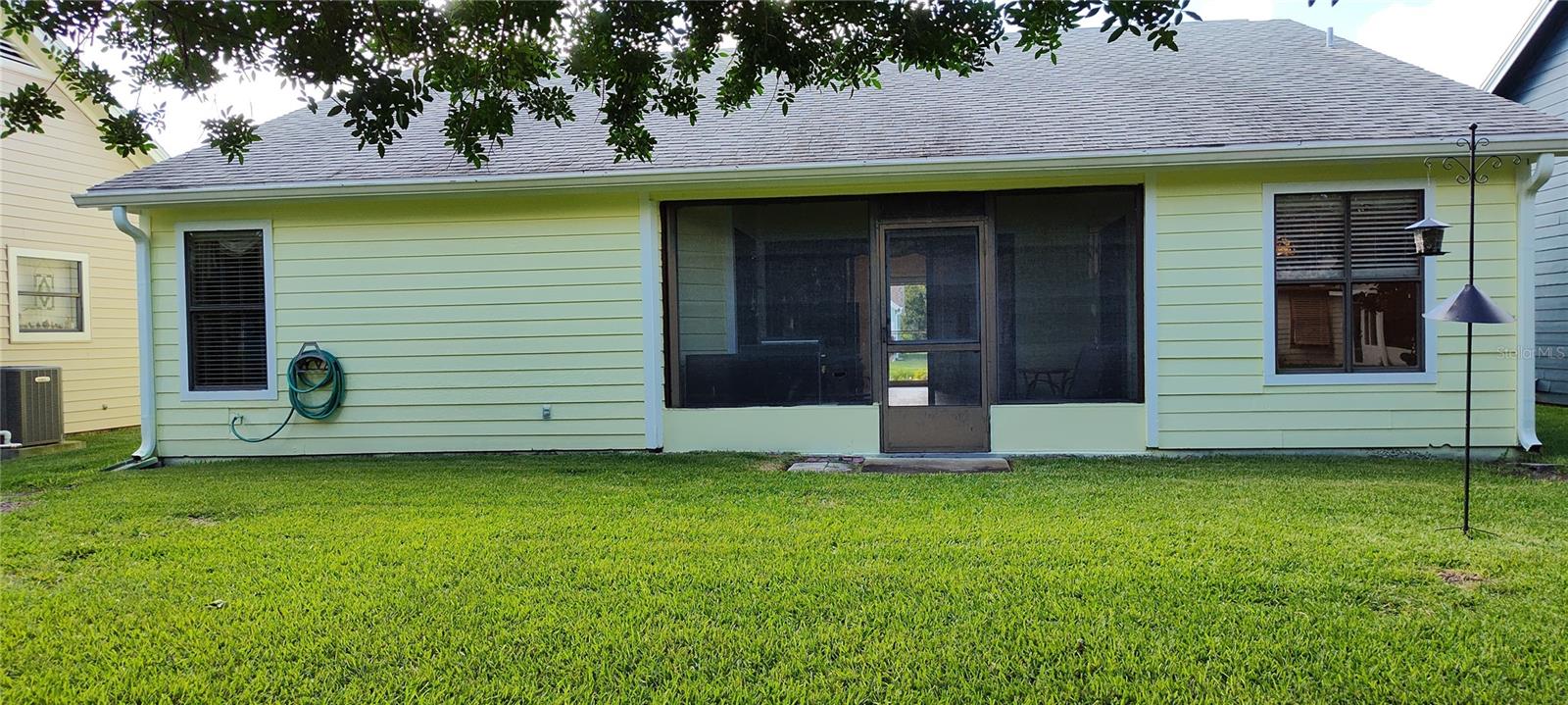 Image 12 of 22 For 823 Island Point Drive