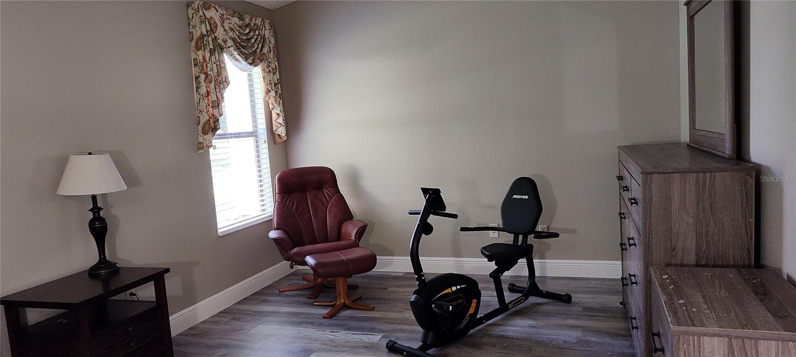 Image 7 of 22 For 823 Island Point Drive