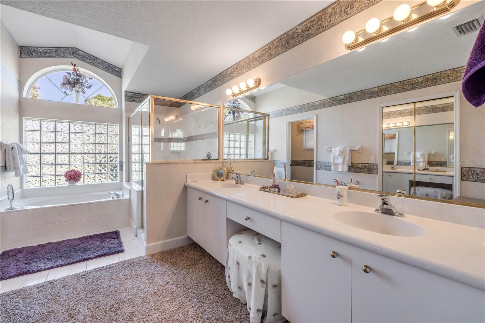 Image 33 of 64 For 5774 Pendlebury Court