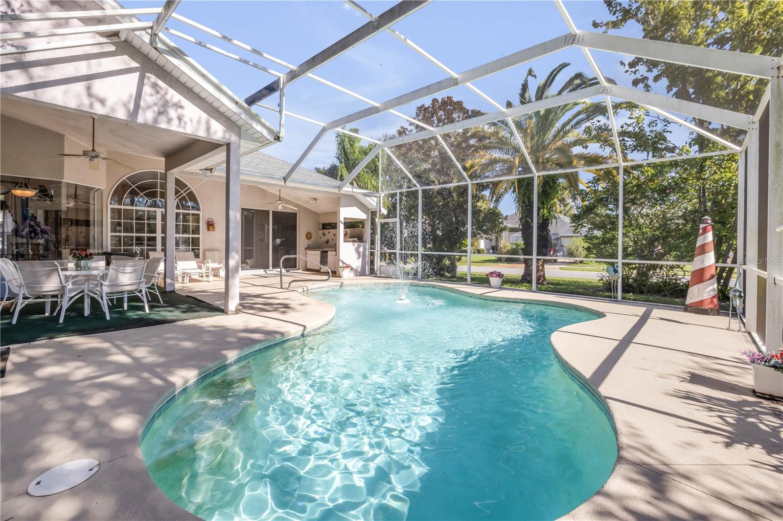 Image 44 of 64 For 5774 Pendlebury Court