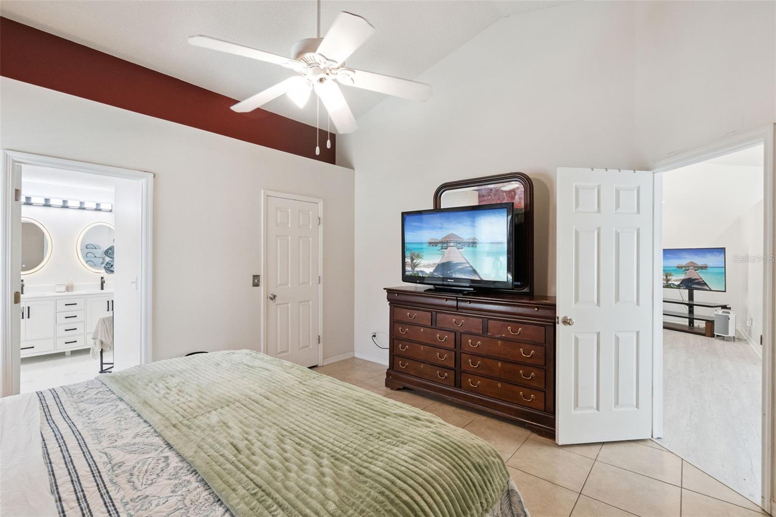 Image 17 of 34 For 7336 Grotto Avenue