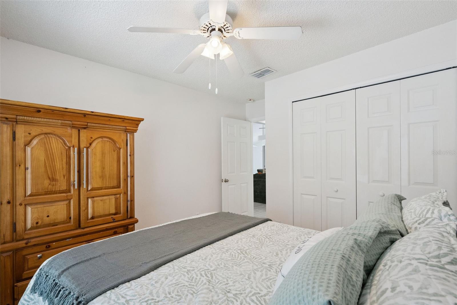 Image 21 of 34 For 7336 Grotto Avenue