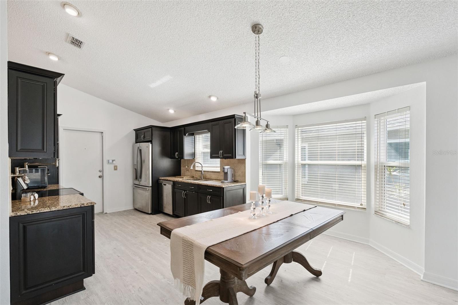 Image 8 of 34 For 7336 Grotto Avenue