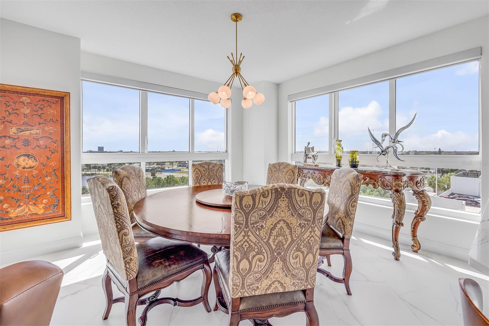 Image 24 of 89 For 231 Riverside Drive 709-1