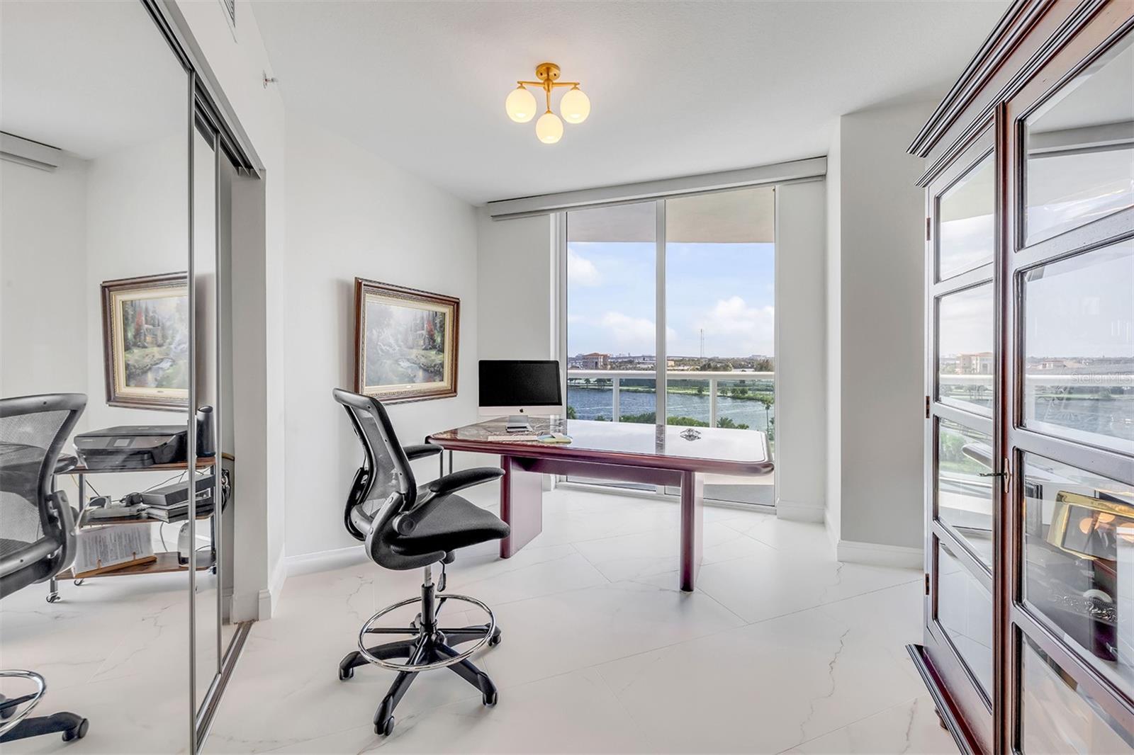 Image 37 of 89 For 231 Riverside Drive 709-1