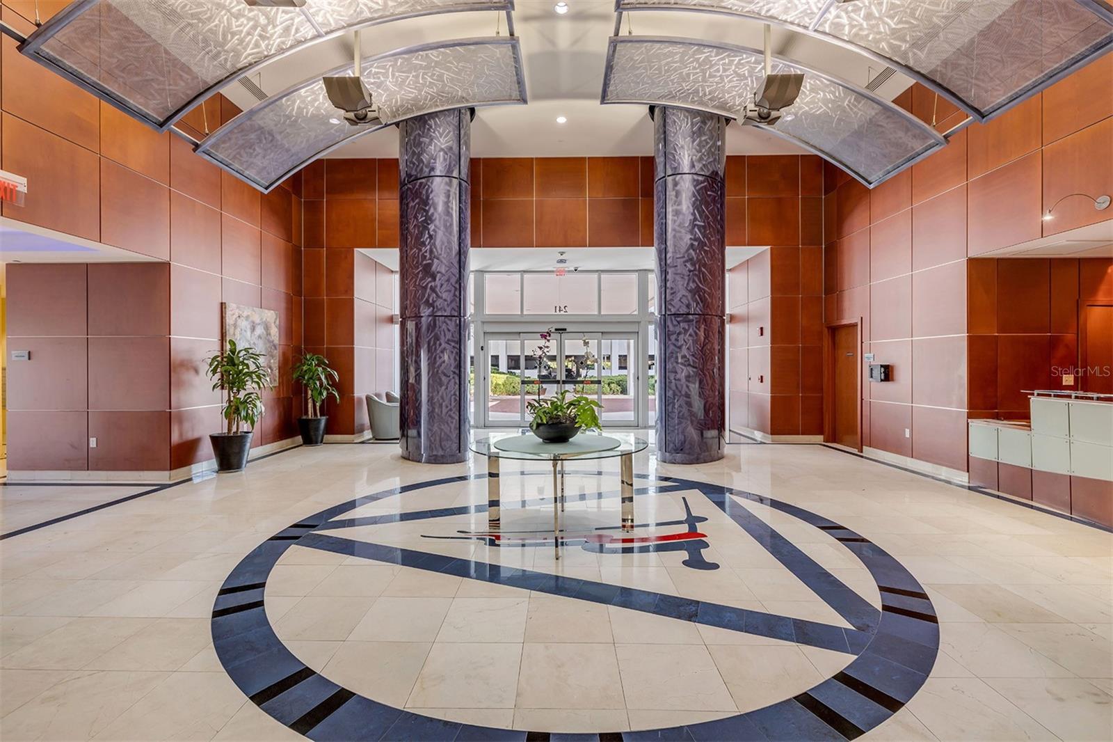 Image 4 of 89 For 231 Riverside Drive 709-1