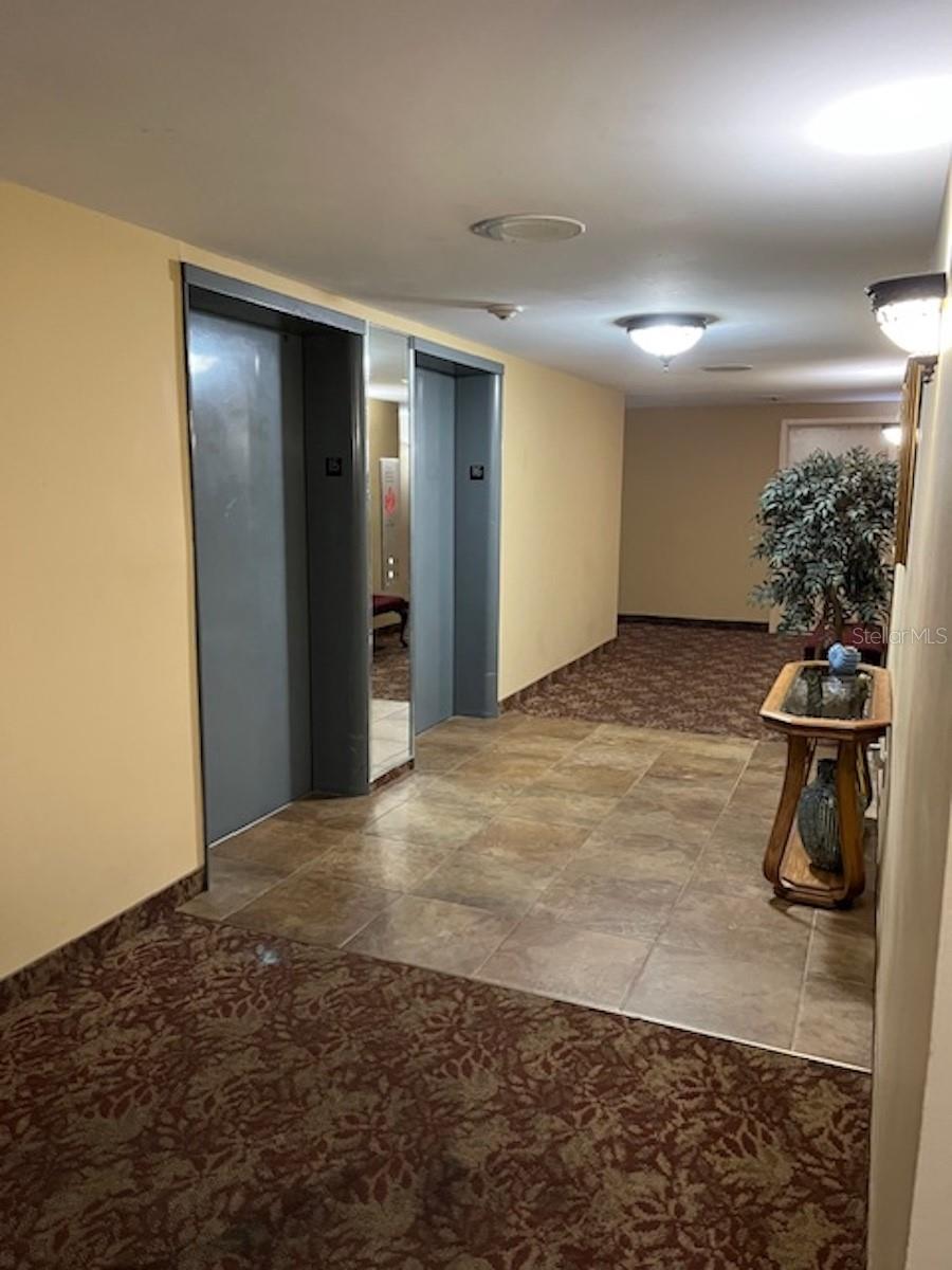 Image 10 of 35 For 2828 Atlantic Avenue 1601